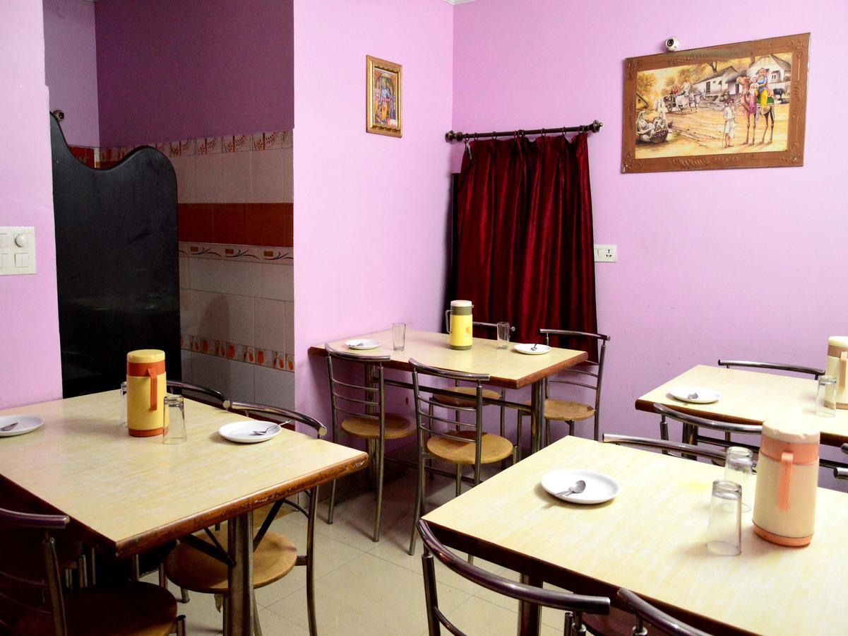 Oyo 6179 Hotel Aarjee Crescent Jaipur Eksteriør bilde