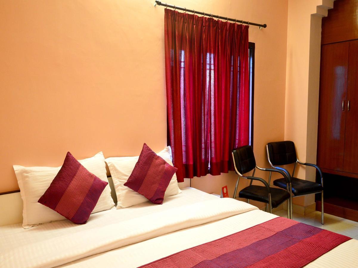 Oyo 6179 Hotel Aarjee Crescent Jaipur Eksteriør bilde