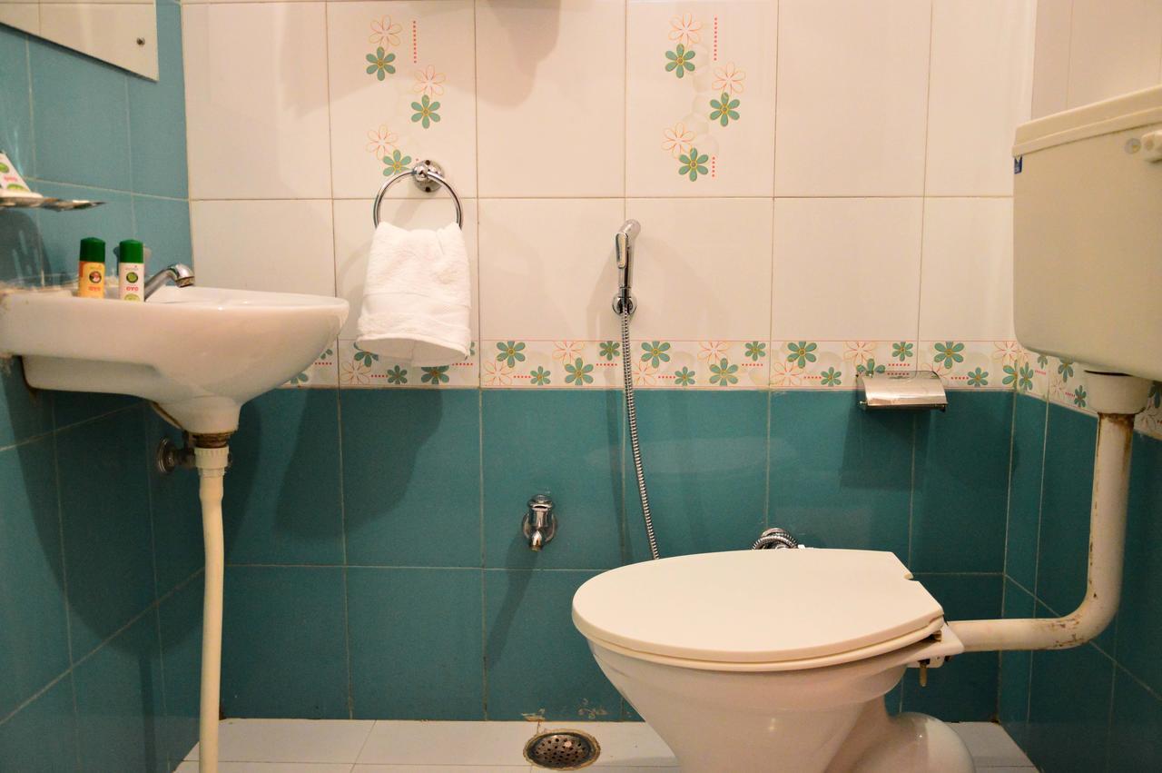Oyo 6179 Hotel Aarjee Crescent Jaipur Eksteriør bilde